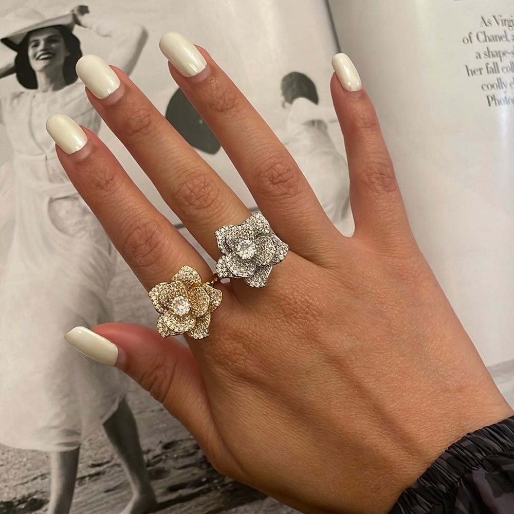 Bling flower rings